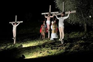 La Sequela Christi a San Romano di Borgo a Mozzano: momenti suggestivi con scorci e scene indimenticabili