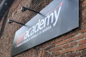 Jam Academy sbarca a Fornaci di Barga: inaugura la nuova scuola di musica moderna