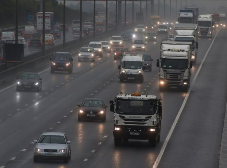 Auto in autostrada