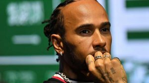 addio a Lewis Hamilton