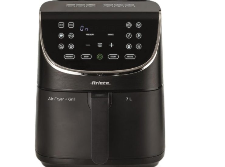 La friggitrice ad aria dell'Ariete in sconto