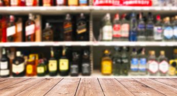 Gallicano, furto al magazzino del Supermercato Conad: rubati liquori per 150€