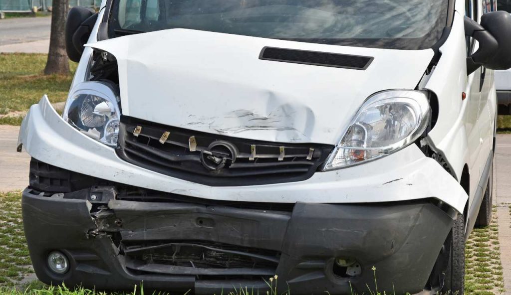 Un furgone ha avuto un incidente