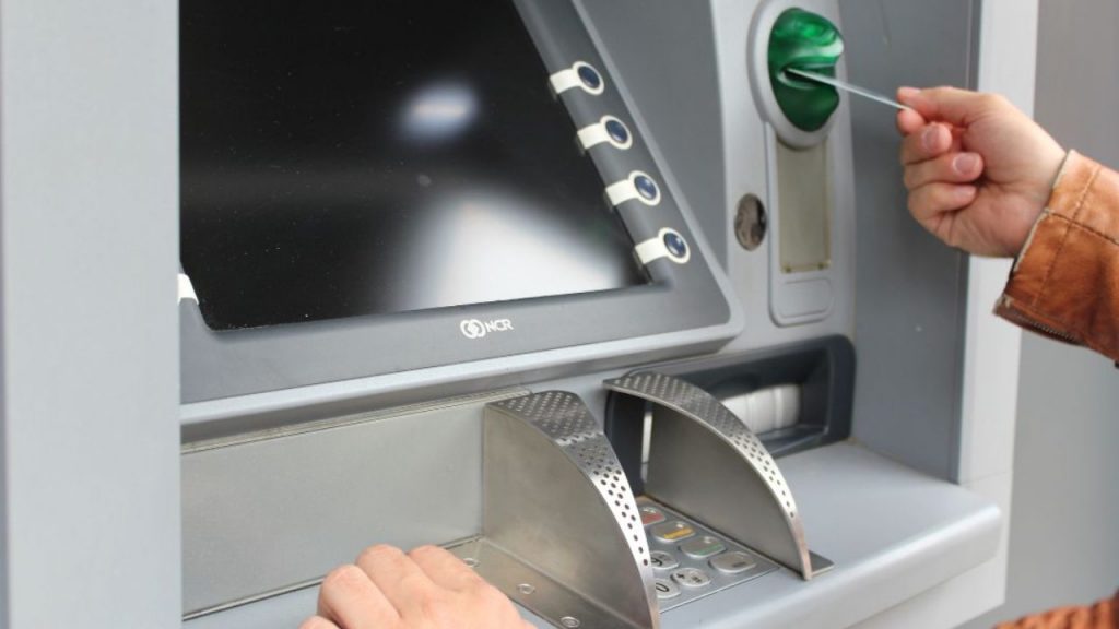 Per il prelievo del bancomat bisogna recarsi qui
