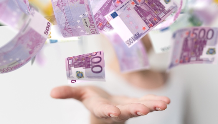 Euro che cadono dal cielo