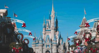 Vai a Prato e ti accorgi che non lontano c’è il BORGO DISNEY d’Italia | I bambini lo adorano e i grandi ci vanno volentieri
