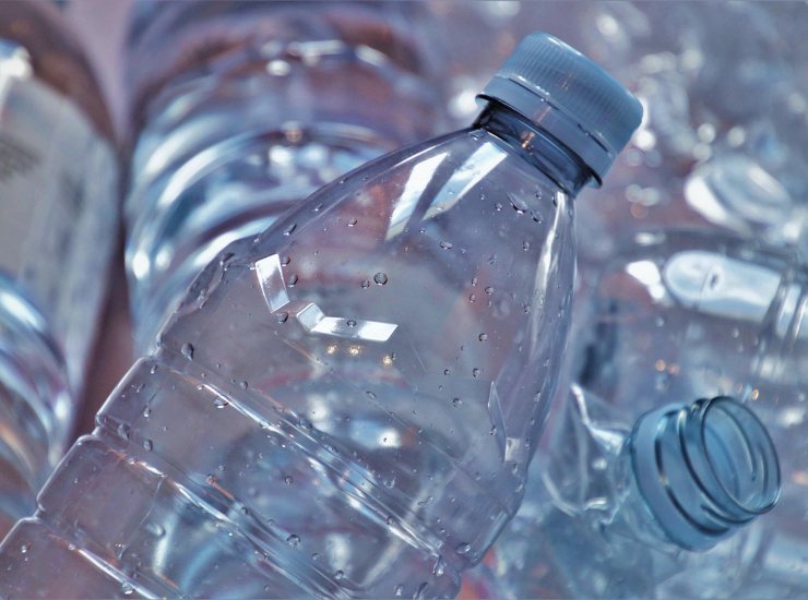 Bottiglie di plastica