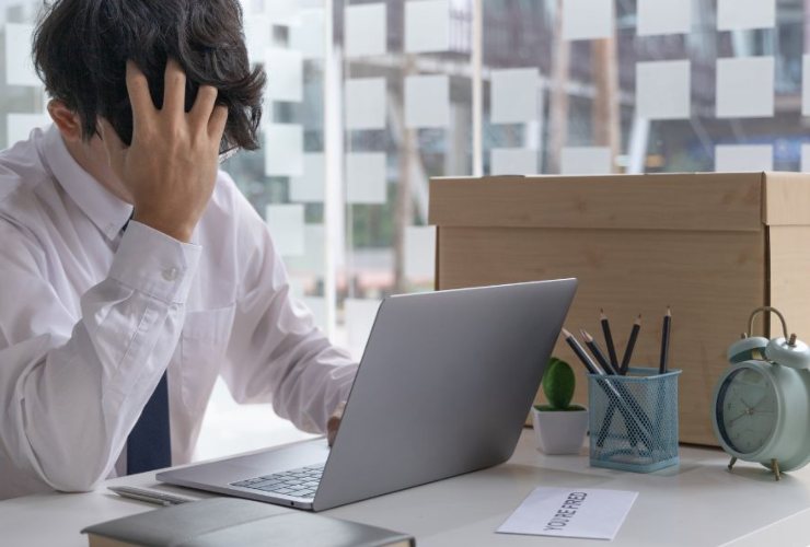 Il licenziamento giustificato se posti questo sui social