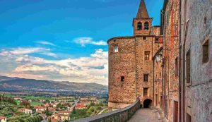 Borgo toscano - Lagazzettadelserchio.it