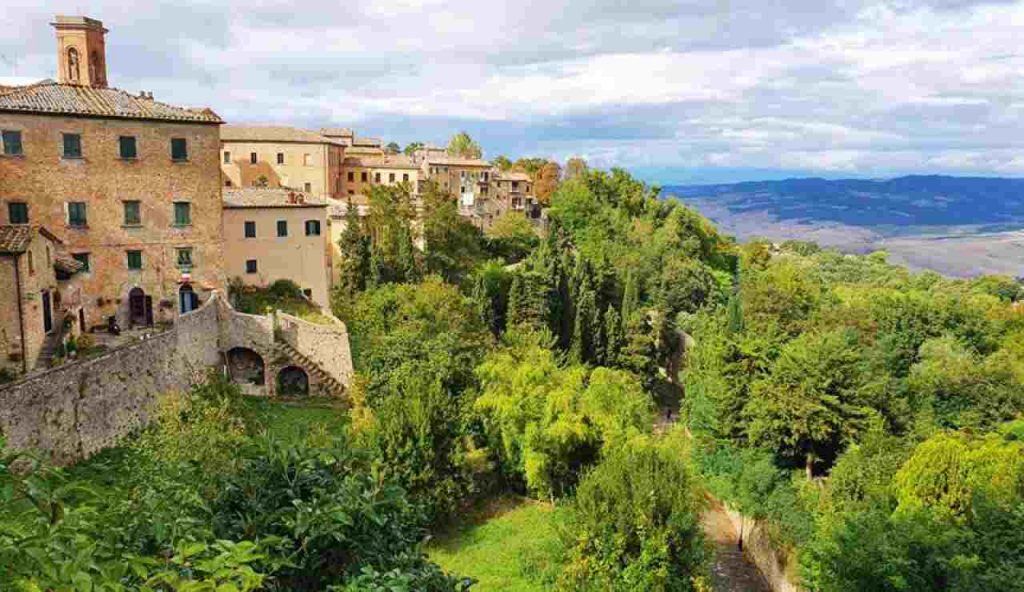 Borgo toscano - Lagazzettadelserchio.it