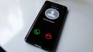 Telefono e numero sconosciuto
