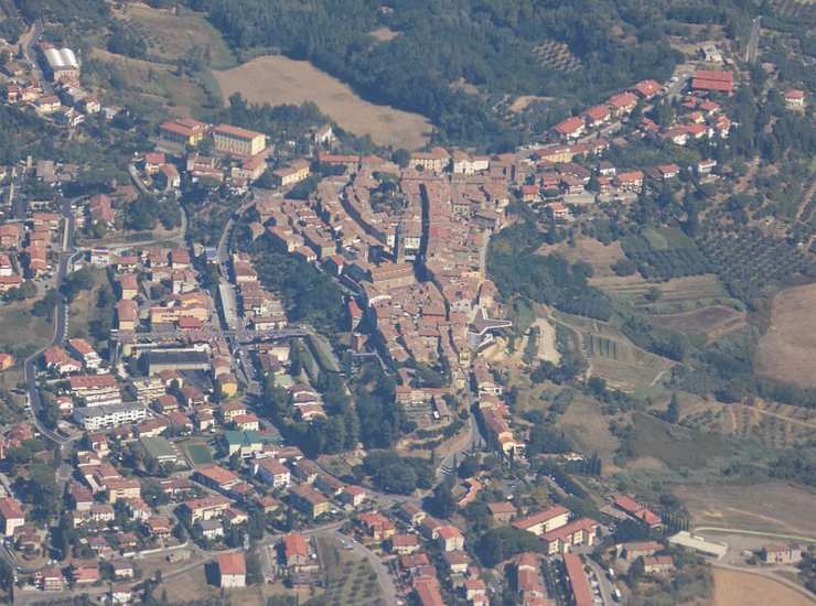 Peccioli dall'alto